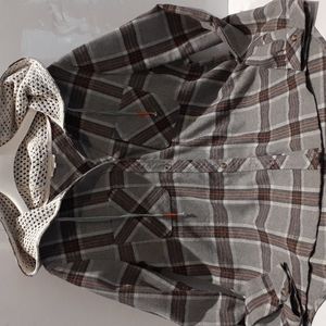 COPY - Flannel Shacket Button down Hoodie L New Without Tags